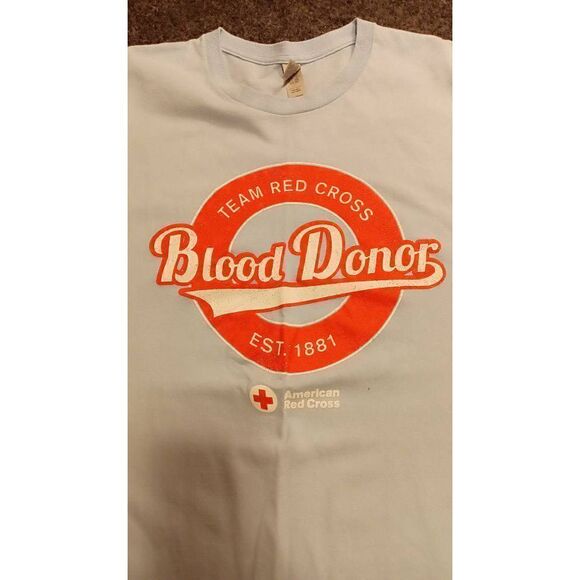 Vintage Red Cross blood drive t-shiirt in excellent condition - Picture 2 of 6
